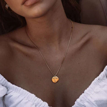Women's Vintage Statement Gold Coin Necklace